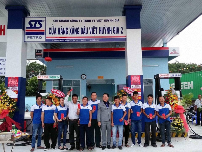 Hình ảnh khai trương đại lý xăng dầu Việt Huỳnh Gia 2